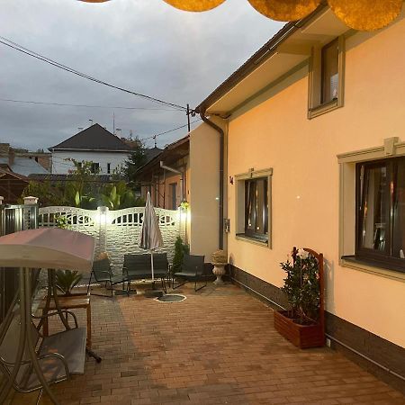 Villa Mareto House Turda Exterior foto